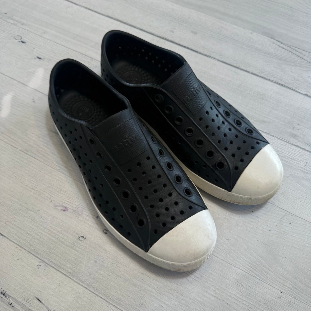 Native Shoes adult unisex‎ black Jefferson men's 5/womens 7